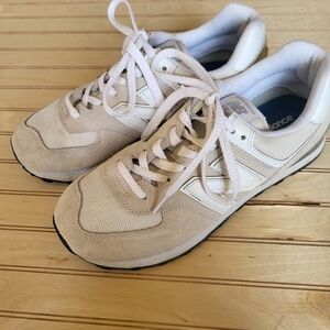 New Balance Beige & White Classic Sneakers